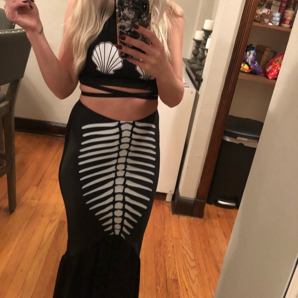 Black mermaid Halloween costume